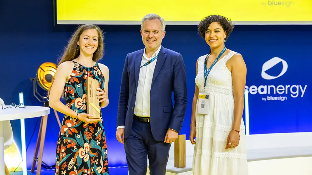 Research poster award ceremony at Seanergy 2024 DynamOcean receives a Special Prize from the Jury for their research poster on "Tidal wake characterization using vessel-mounted ADCP measurements", from François de Rugy.